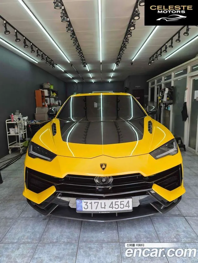 LAMBORGHINI Urus 4.0 V8 2024 — photo 3 sur 20