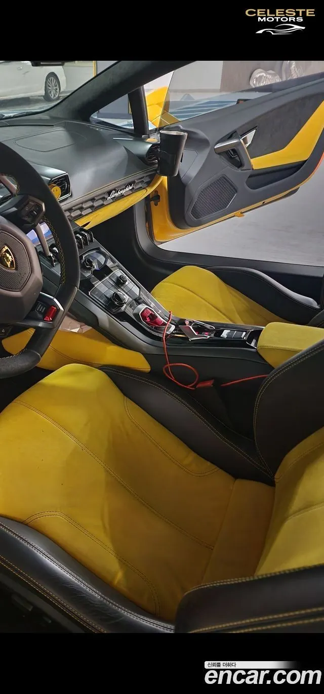 LAMBORGHINI Huracán LP610-4 2015 — photo 10 sur 10