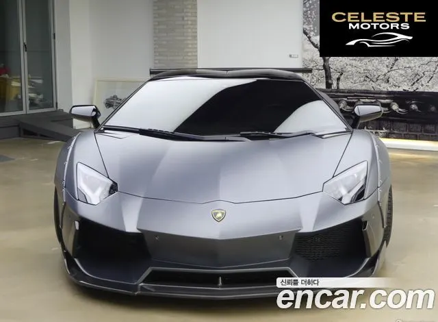 LAMBORGHINI Aventador LP700-4 Roadster 2015 — photo 21 sur 26