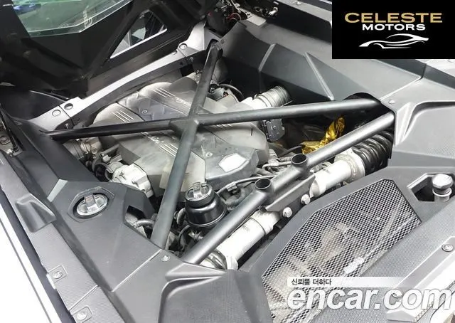 LAMBORGHINI Aventador LP700-4 Roadster 2015 — photo 6 sur 26