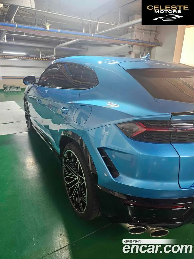 LAMBORGHINI Urus 4.0 V8 SE 2025 — photo 5 sur 19