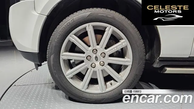 LAND ROVER Range Rover V8 5.0 Supercharged 2011 — photo 5 sur 20