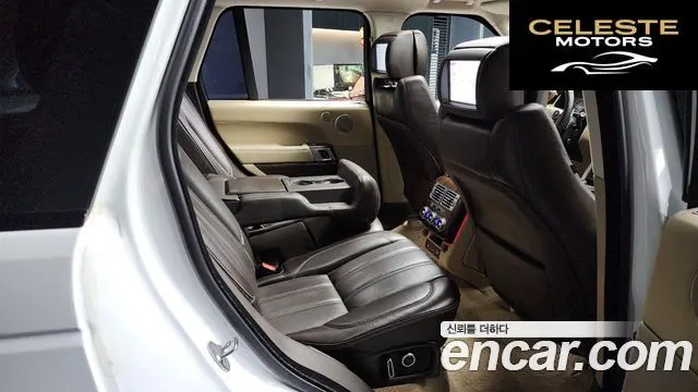 LAND ROVER Range Rover 44.4 SDV8 Vogue SE 2017 — photo 12 sur 20