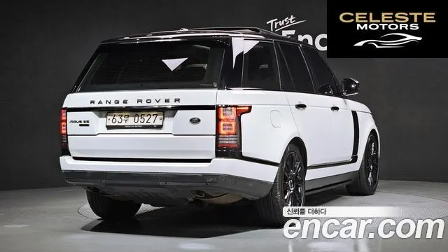 LAND ROVER Range Rover 44.4 SDV8 Vogue SE 2016 — photo 2 sur 26