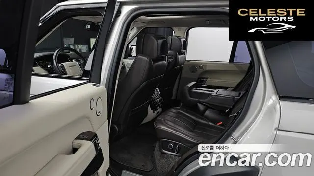 LAND ROVER Range Rover 44.4 SDV8 Vogue SE 2016 — photo 11 sur 20