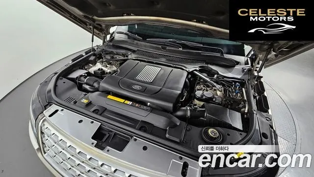 LAND ROVER Range Rover 44.4 SDV8 Vogue SE 2016 — photo 6 sur 20