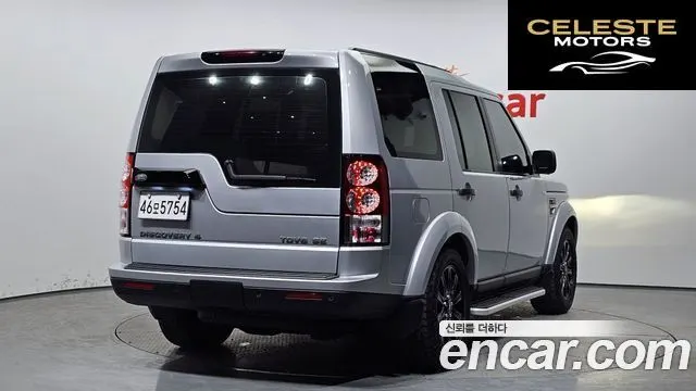 LAND ROVER Discovery 4 2.7 TDV6 SE 2010 — photo 2 sur 20