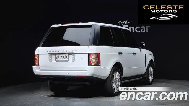 LAND ROVER Range Rover V8 5.0 Vogue 2011 — photo 2 sur 20
