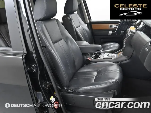 LAND ROVER Discovery 4 3.0 SDV6 SE 2015 — photo 10 sur 26