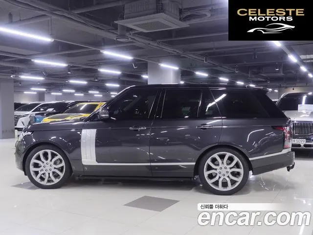 LAND ROVER Range Rover 44.4 SDV8 AB 2017 — photo 2 sur 26