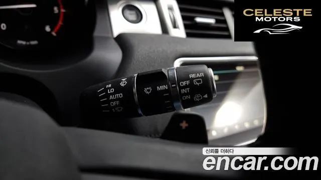 LAND ROVER Range Rover Evoque 2.0 TD4 SE 2017 — photo 18 sur 20
