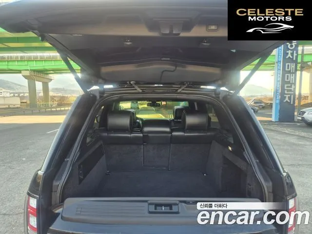 LAND ROVER Range Rover 45.0 SC AB 2014 — photo 15 sur 25
