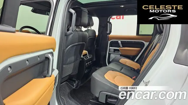 LAND ROVER Defender (L663) 130 P400 X-Dynamic HSE 2024 — photo 12 sur 26