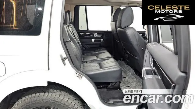 LAND ROVER Discovery 4 3.0 SDV6 SE 2016 — photo 12 sur 26