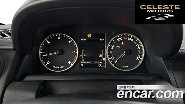 LAND ROVER Discovery 4 3.0 SDV6 SE 2016 — photo 8 sur 26