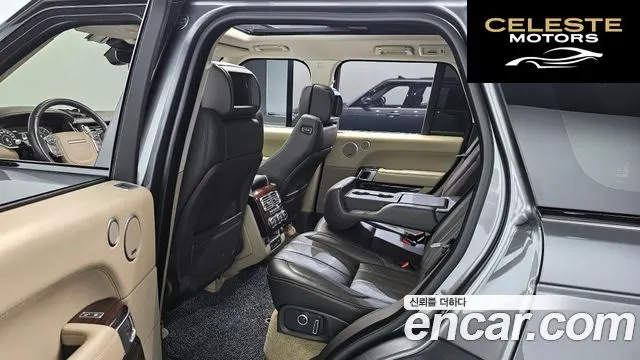 LAND ROVER Range Rover 44.4 SDV8 Vogue SE 2017 — photo 12 sur 20