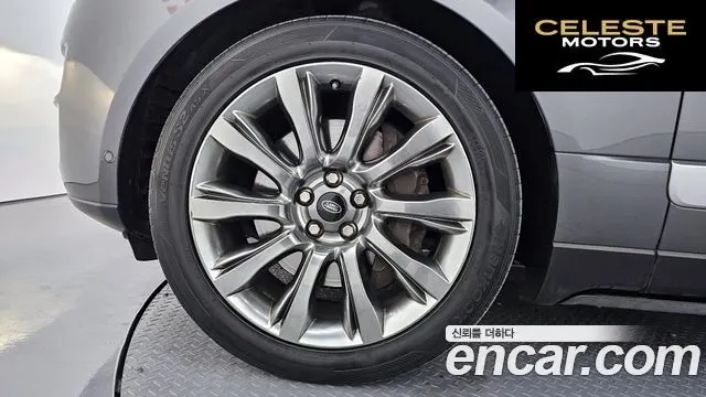 LAND ROVER Range Rover 44.4 SDV8 Vogue SE 2017 — photo 5 sur 20
