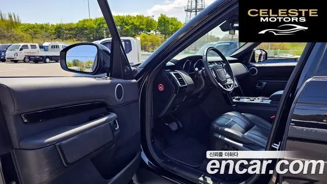 LAND ROVER Discovery 5 2.0 SD4 SE 2019 — photo 11 sur 20