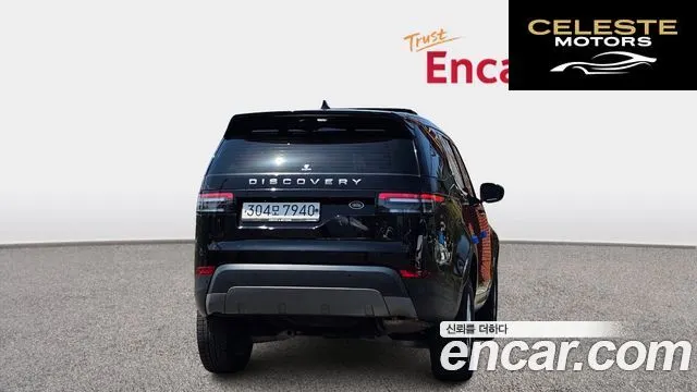 LAND ROVER Discovery 5 2.0 SD4 SE 2019 — photo 4 sur 20