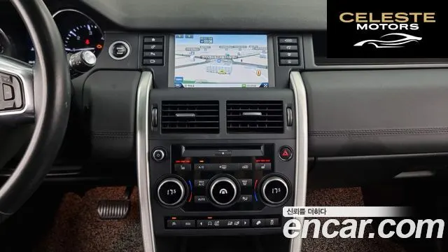LAND ROVER Discovery Sport 2.0 TD4 SE 2016 — photo 14 sur 26
