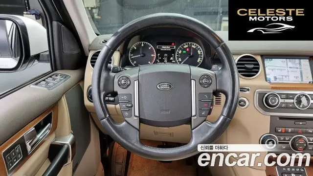 LAND ROVER Discovery 4 3.0 SDV6 SE 2016 — photo 13 sur 25
