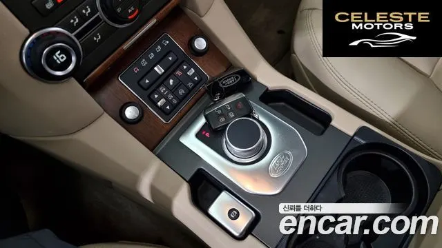LAND ROVER Discovery 4 3.0 SDV6 SE 2016 — photo 9 sur 25