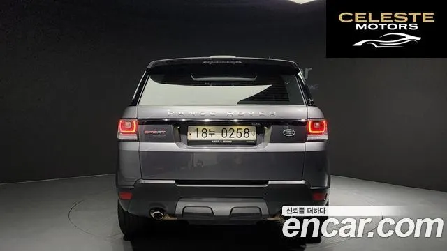 LAND ROVER Range Rover Sport 23.0 SDV6 HSE Dynamic 2016 — photo 4 sur 26