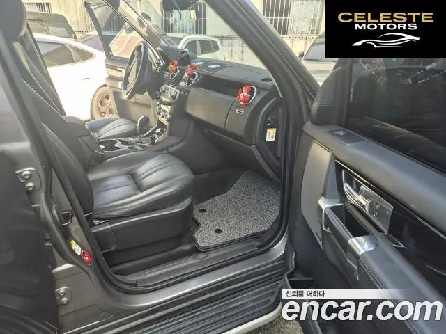 LAND ROVER Discovery 4 2.7 TDV6 SE 2010 — photo 13 sur 19