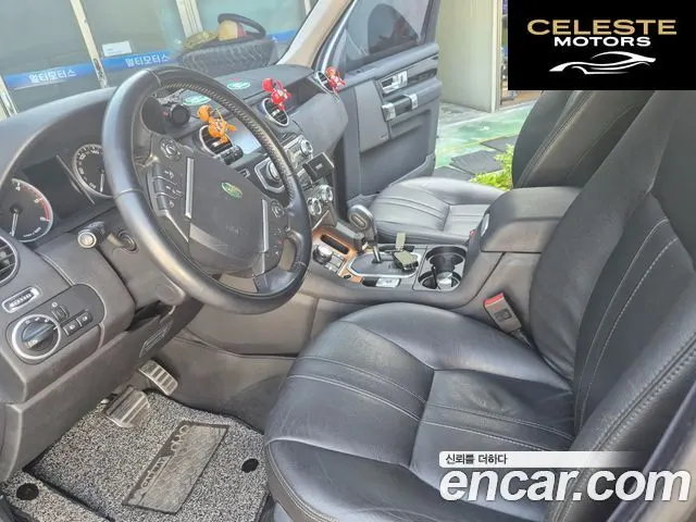LAND ROVER Discovery 4 2.7 TDV6 SE 2010 — photo 8 sur 19