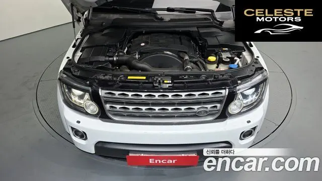 LAND ROVER Discovery 4 3.0 SDV6 SE 2015 — photo 6 sur 26