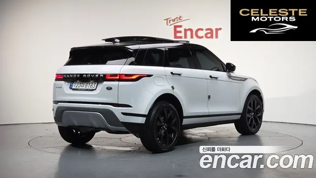 LAND ROVER Range Rover Evoque 2P250 SE 2023 — photo 2 sur 20