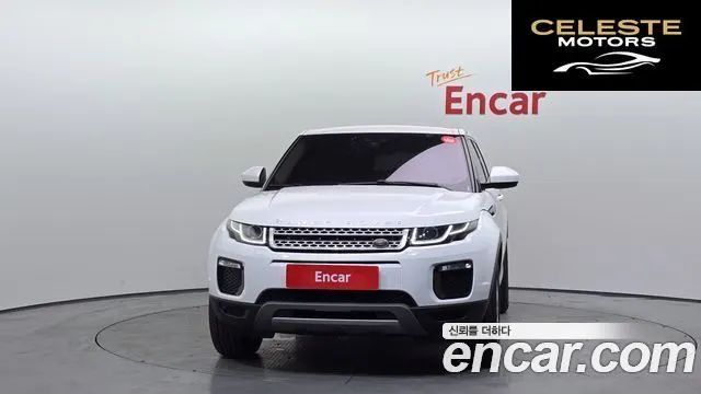 LAND ROVER Range Rover Evoque 2.0 TD4 SE 2018 — photo 3 sur 20