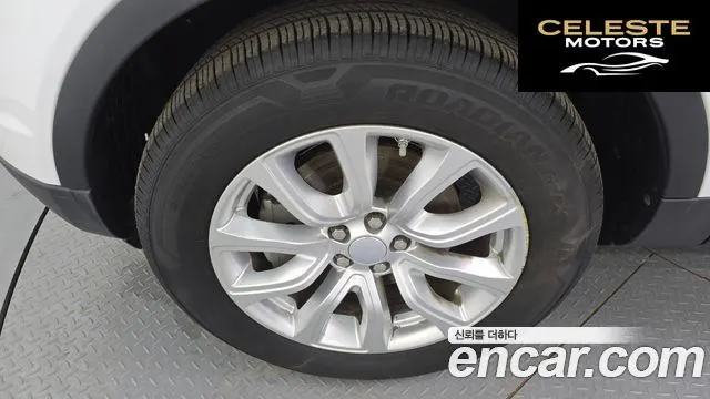 LAND ROVER Range Rover Evoque 2.0 TD4 SE 2018 — photo 5 sur 20