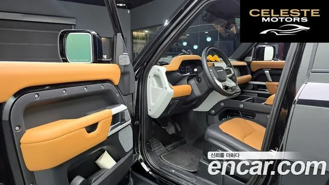 LAND ROVER Defender (L663) 130 D300 X-Dynamic HSE 2024 — photo 11 sur 20