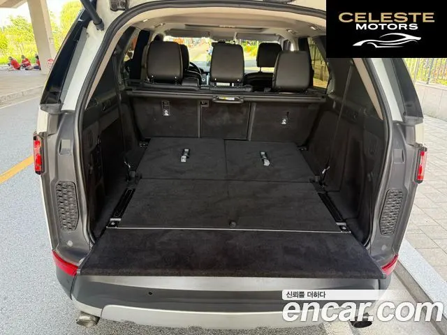 LAND ROVER Discovery 5 2.0 SD4 HSE 2017 — photo 18 sur 26