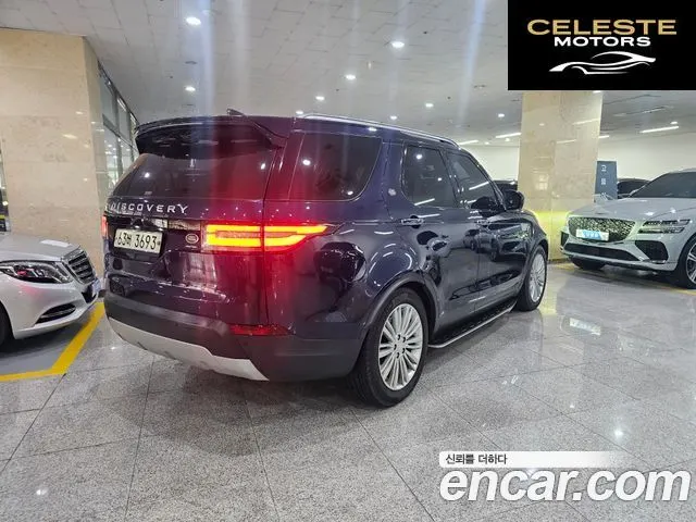 LAND ROVER Discovery 5 3.0 TD6 HSE Luxury 2017 — photo 4 sur 26