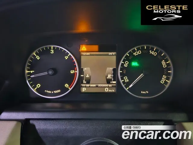 LAND ROVER Range Rover Sport 3.0 TDV6 2010 — photo 8 sur 26
