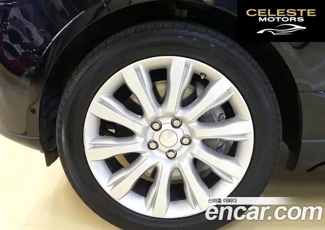 LAND ROVER Range Rover 44.4 SDV8 Vogue SE 2014 — photo 5 sur 26