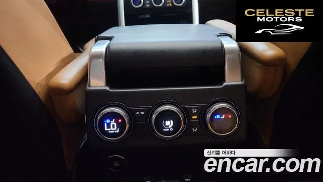 LAND ROVER Discovery 5 3.0 TD6 HSE Luxury 2018 — photo 19 sur 20