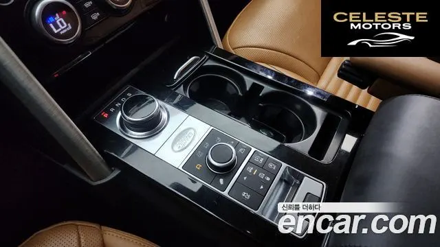 LAND ROVER Discovery 5 3.0 TD6 HSE Luxury 2018 — photo 9 sur 20