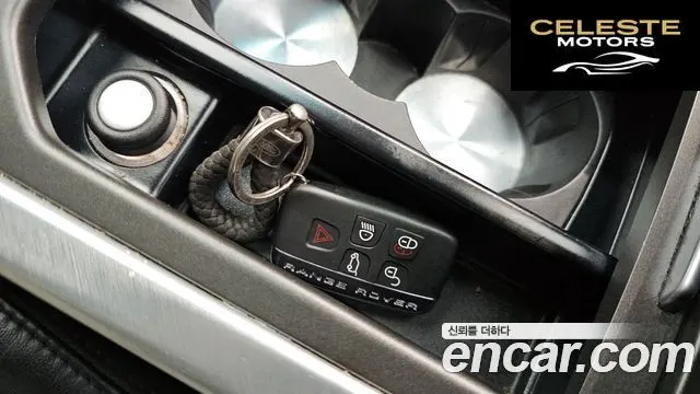 LAND ROVER Range Rover Evoque 2.2 SD4 Pure 2015 — photo 17 sur 26