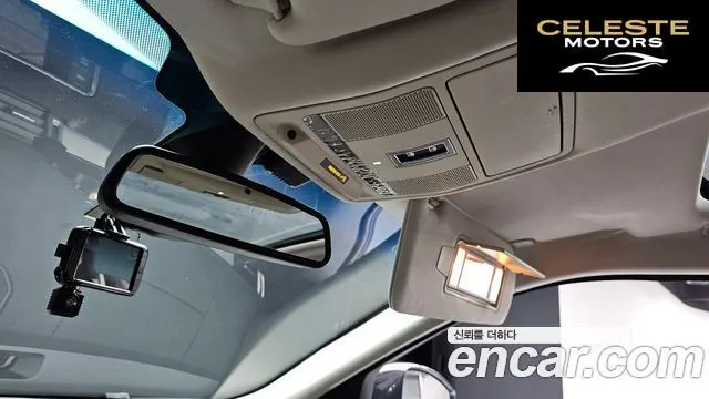 LAND ROVER Range Rover Evoque 2.2 SD4 Pure 2015 — photo 18 sur 26