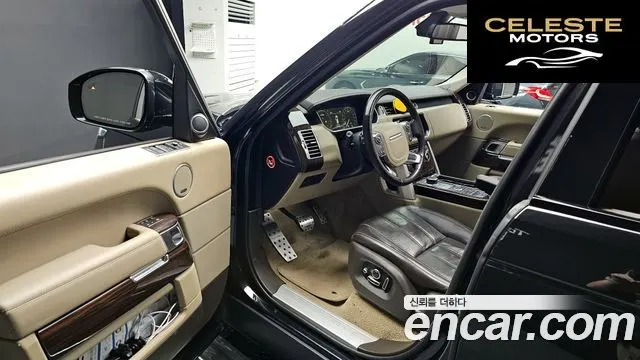 LAND ROVER Range Rover 44.4 SDV8 Vogue SE 2016 — photo 10 sur 26