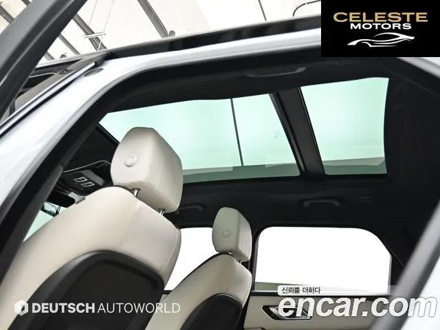 LAND ROVER Range Rover Velar 3.0 P380 R-Dynamic SE 2020 — photo 19 sur 26