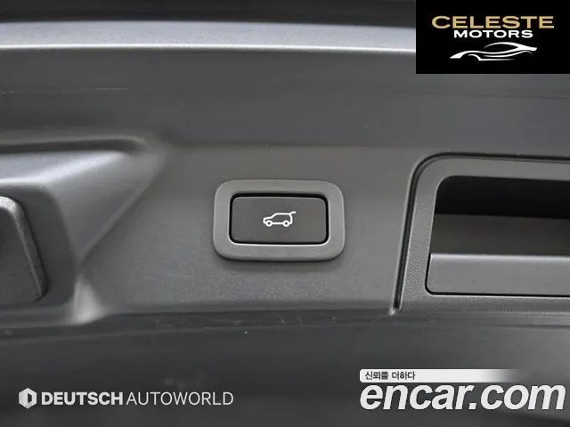LAND ROVER Range Rover Velar 3.0 P380 R-Dynamic SE 2020 — photo 20 sur 26