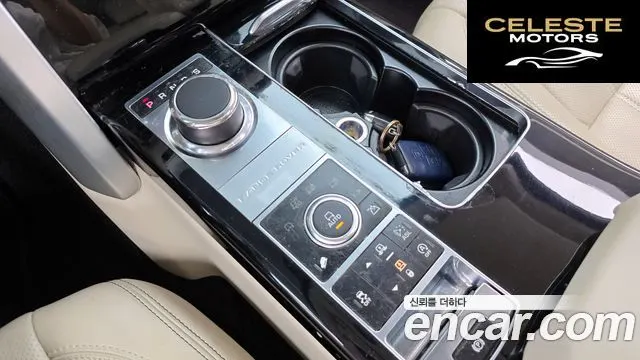 LAND ROVER Range Rover 45.0 SC Vogue SE 2014 — photo 9 sur 20