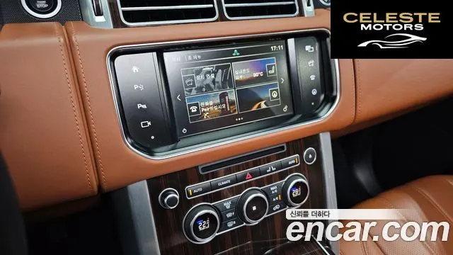 LAND ROVER Range Rover 44.4 SDV8 AB 2016 — photo 15 sur 20