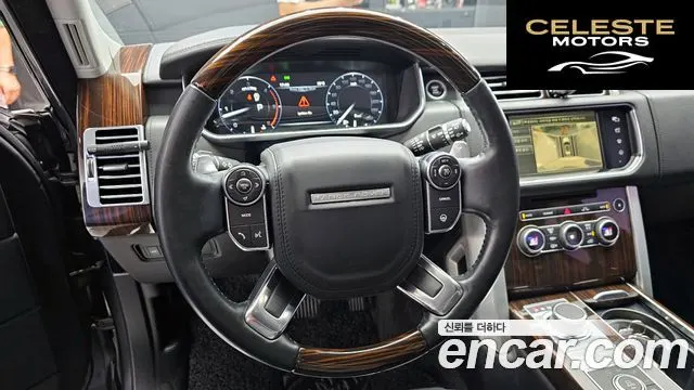 LAND ROVER Range Rover 44.4 SDV8 AB 2016 — photo 13 sur 20