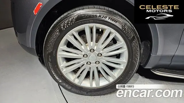 LAND ROVER Discovery 5 3.0 TD6 HSE Luxury 2017 — photo 5 sur 20