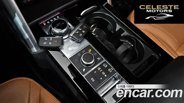 LAND ROVER Discovery 5 3.0 TD6 HSE Luxury 2017 — photo 9 sur 20